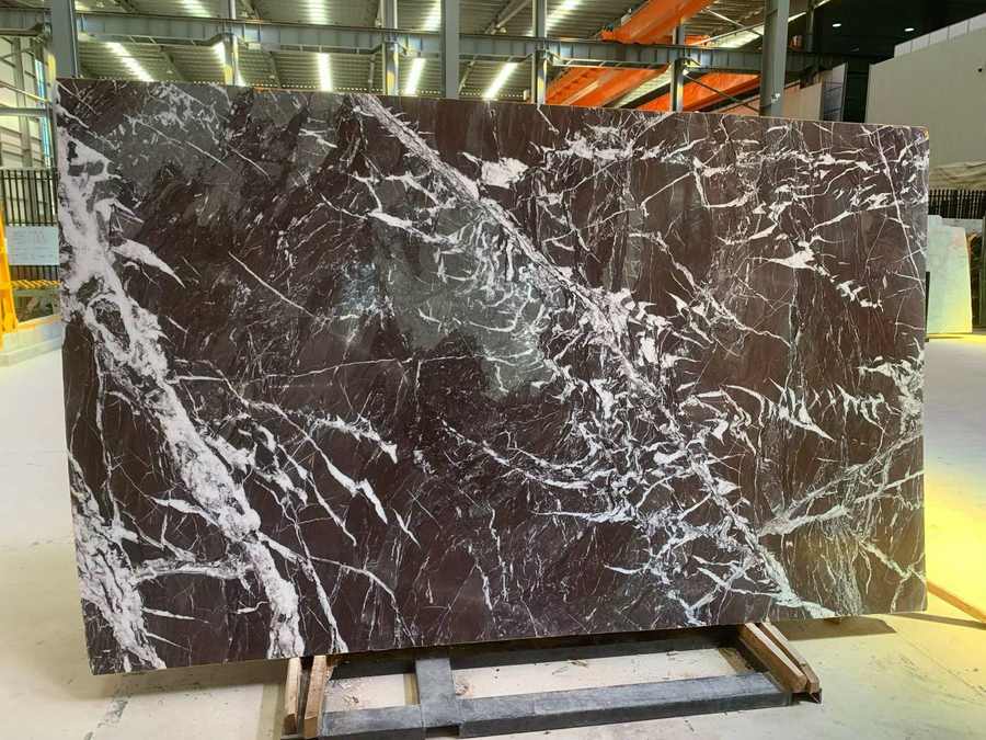 Burgundy — Slab