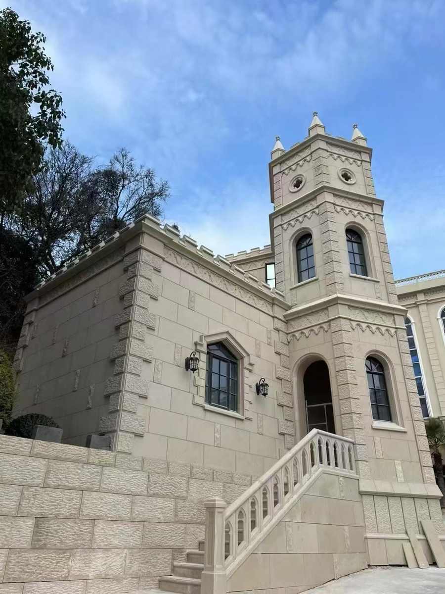 Castle Beige Limestone — Slab