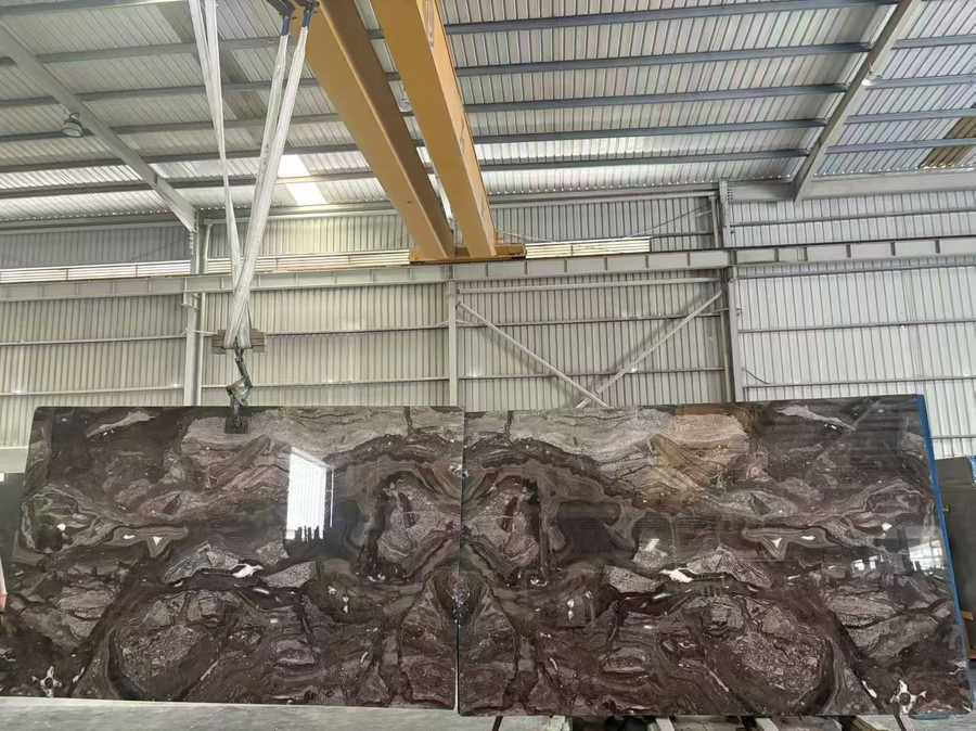 Chinese Venice Brown — Slab
