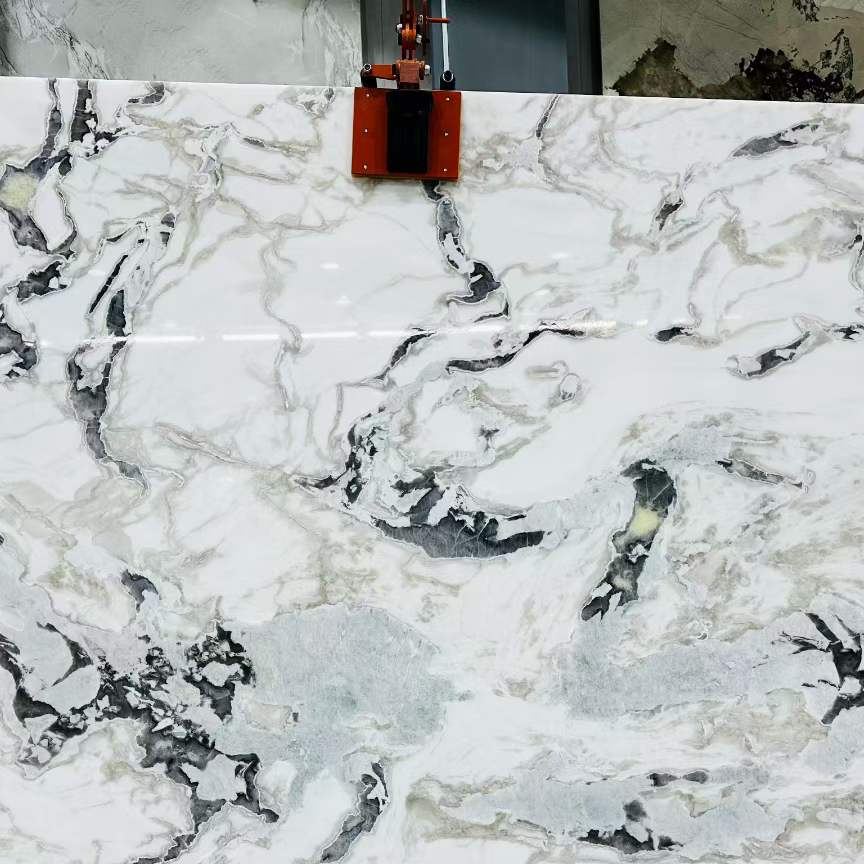 Fendi White — Marble