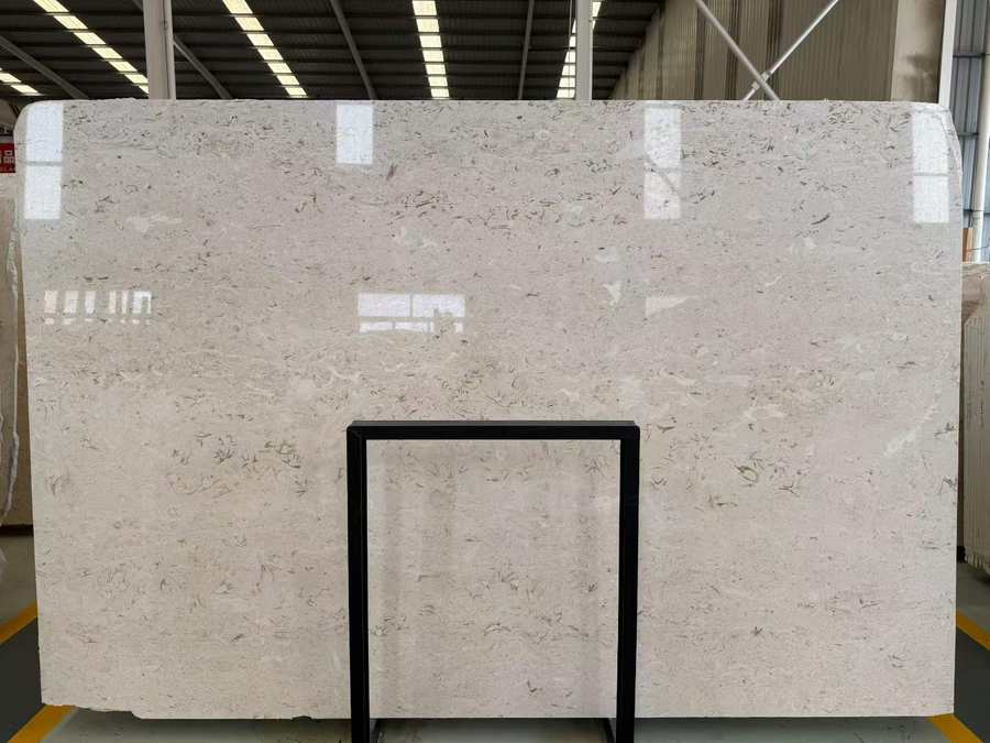 Moon Cream Beige — Slab