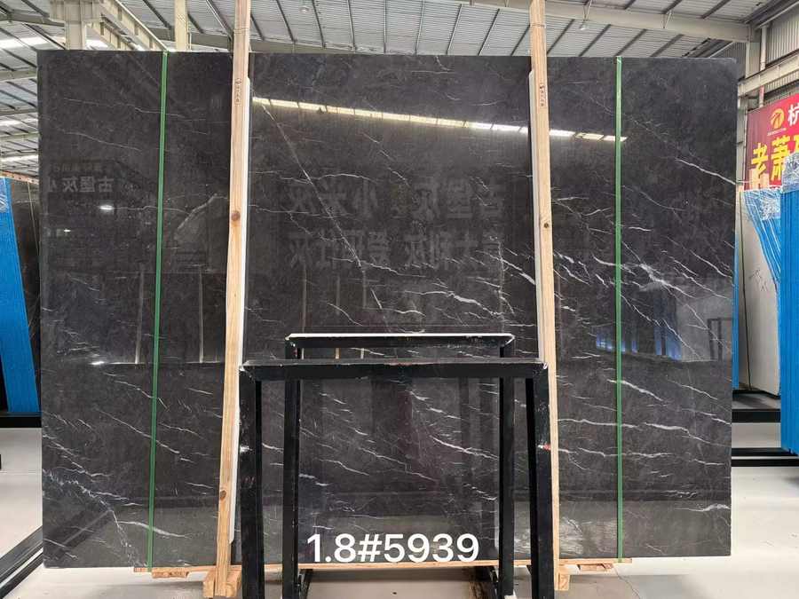 Wyndham Grey — Slab
